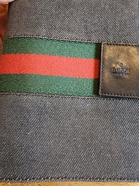 Gucci agenda book in black denim sherry line and black leather Closure.